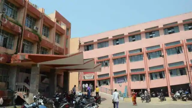 Rashtriya Mashal | जेएलएनएमसीएच में 12 से शुरू हो जाएगी ओपीडी सेवा