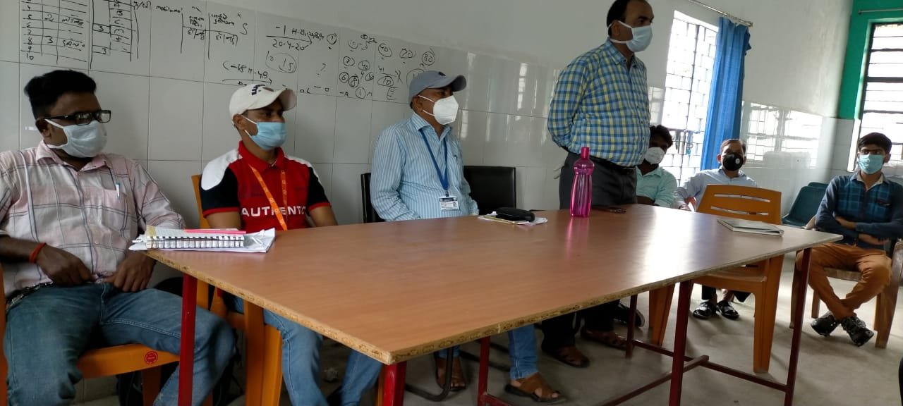 Rashtriya Mashal | सिंथेटिक पायराथायराइड के छिड़काव को लेकर...